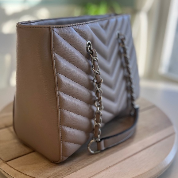 Marc New York Andrew Marc Purse - Picture 3 of 13